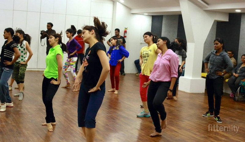 Offers on Zumba Classes Near Me in Bangalore for Fitness ...